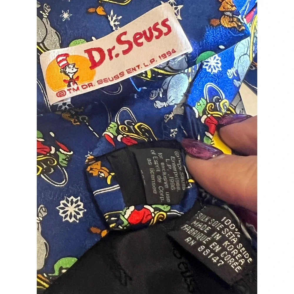 Dr Seuss 1994 Christmas Silk Tie 3.75